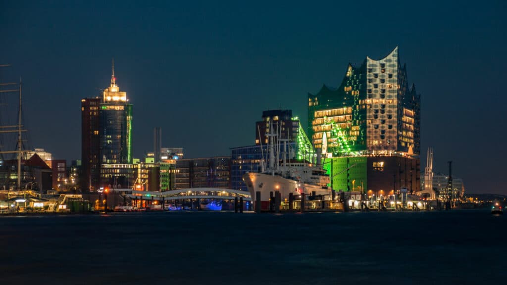 News-Beitrag: Die Hamburger Hafencity ist 20 geworden